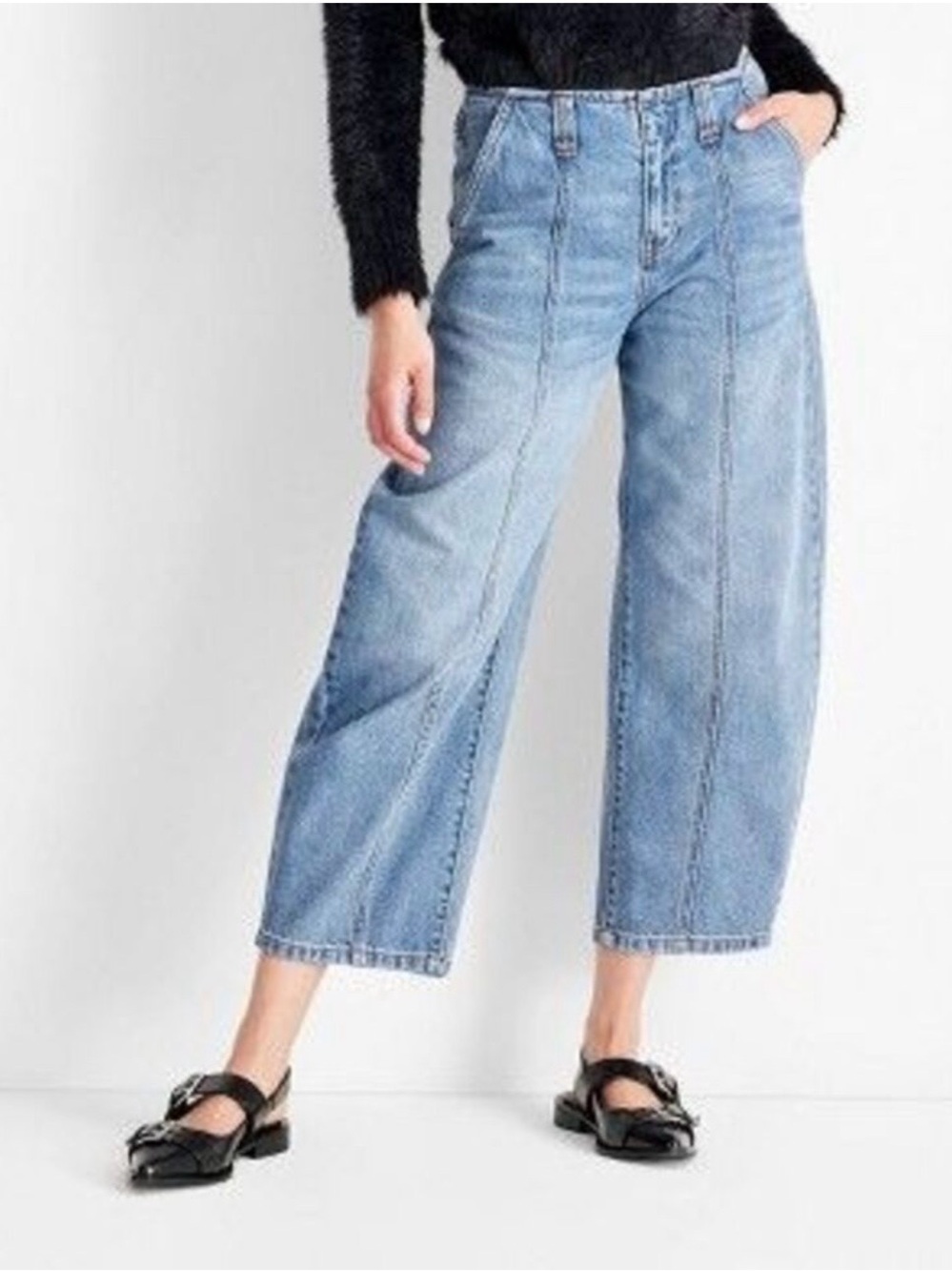 Future Collective High-Rise Barrel Leg Crop Jeans in Light Blue Sz 8 EUC